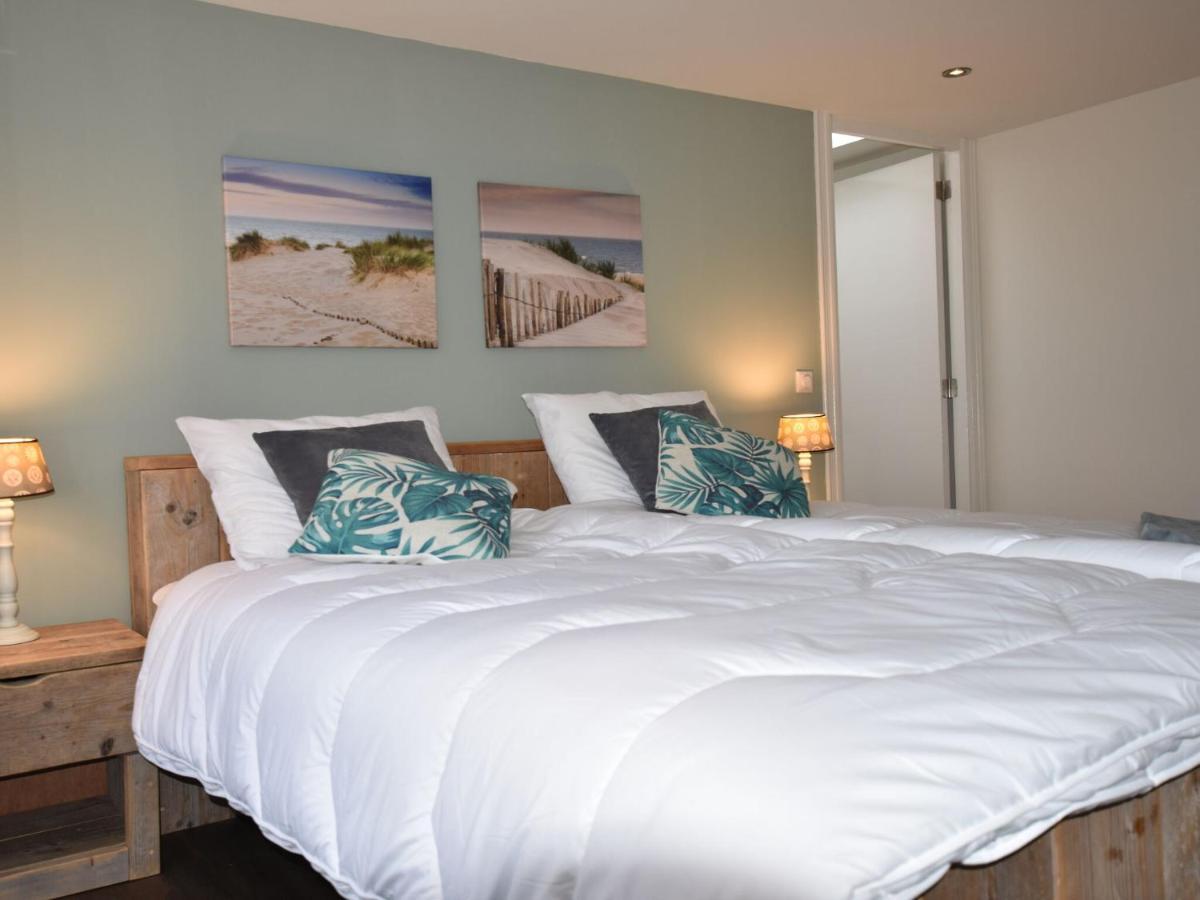 Charming Holiday Home In Egmond Aan Zee Near Seabeach Bagian luar foto